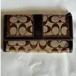 Coach Signature Checkbook Wallet – Chocolate Brown Canvas & Leather Trim
